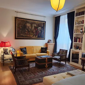 Appartamento Borghese 42