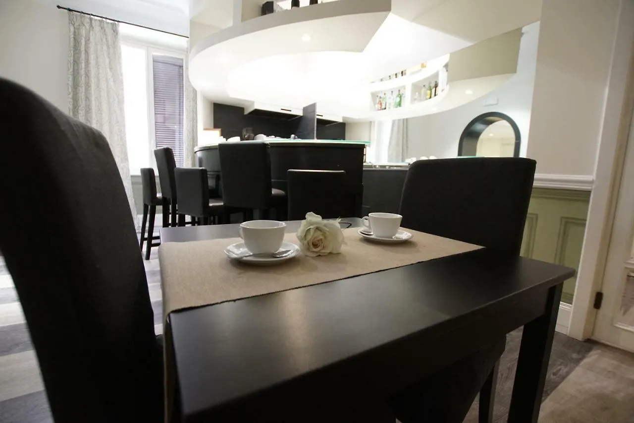 רומא Hotel Giglio Dell'Opera 3*,  איטליה